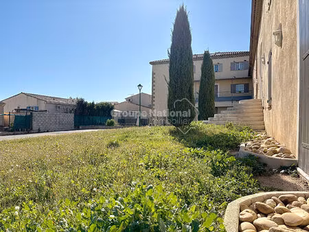 location appartement 2 pièces 51 m² à berre-l'étang (13130)