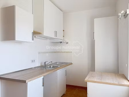 location appartement 3 pièces 64 m² à berre-l’étang (13130)