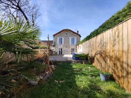 maison ancienne de 118 m² à cadillac-en-fronsadais