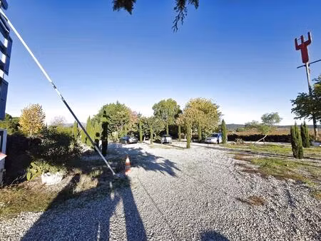 local commercial 90 m2 terrain 2000 m2 avec villa jumelée 66 m2