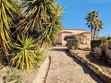 superbe villa de style bastide