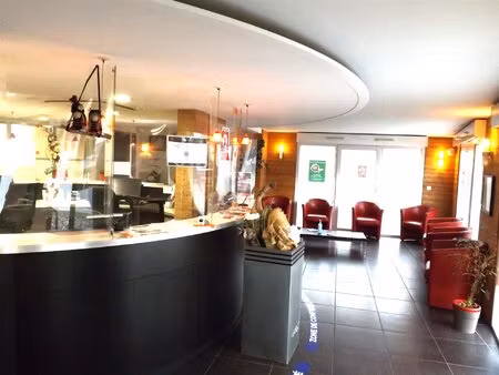 local commercial