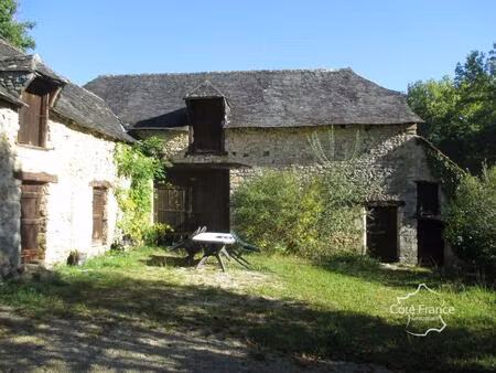 dordogne- coly- ensemble immobilier