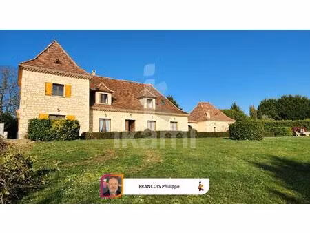 maison familiale avec piscine  studio indépendant et parc arboré