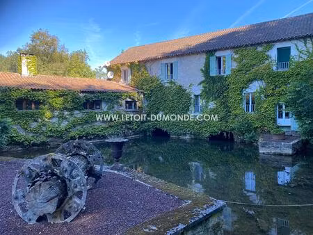 moulin de 265m2 avec terrain à lisle.
