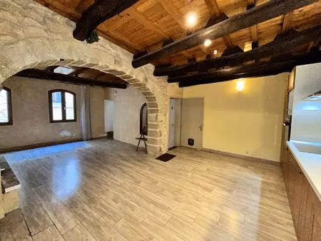 maison de village au cœur de st quentin la poterie