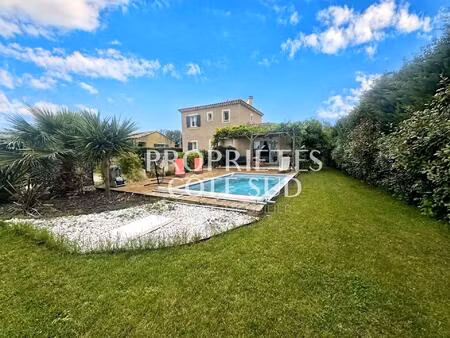 montfaucon – villa 4 pièces de 130 m² avec piscine et jardin