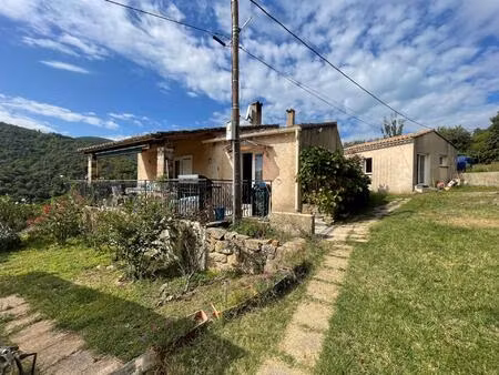 proche lasalle  maison cévenole en pierres avec 8 hectares de terrain et source