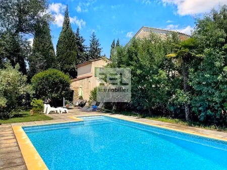 maison d'exception à bagnols-sur-cèze avec piscine splendide