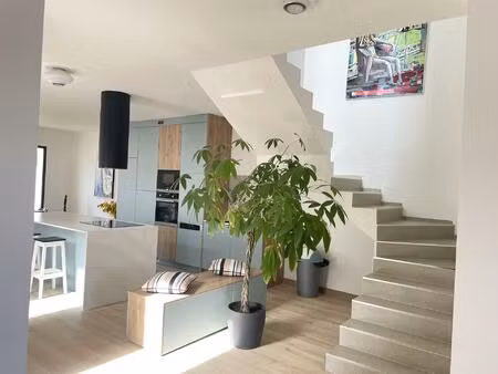 superbe villa moderne proche méditerranée