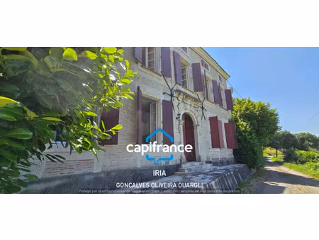 propriété à vendre montpezat 9 pièce(s) 313m2 225 000€