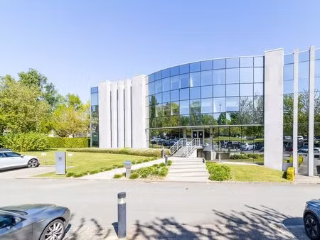 bien professionnel à louer à louvain-la-neuve € 3.250 (l7v20) - immobilière hendrix entrep