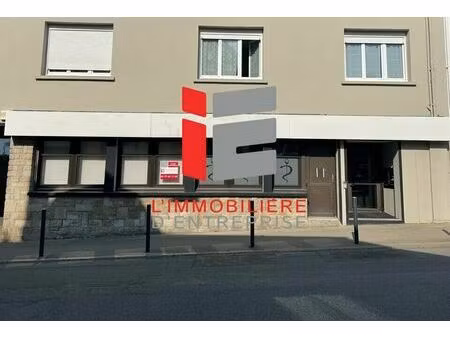 location commerce 88 m² à caudan (56850)