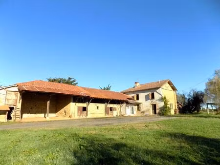 ancien corps de ferme gasconne à rénover