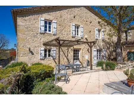 sublime maison de village avec jardin