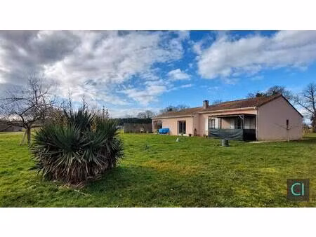 propriété avec 26 hectares