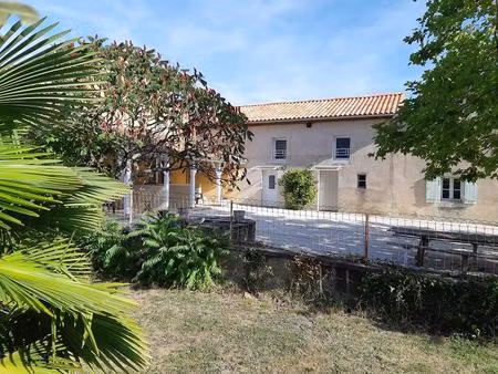 maison de vacances en charente (frontière de la dordogne)
