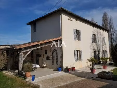 maison de village proche de paizay naudouin