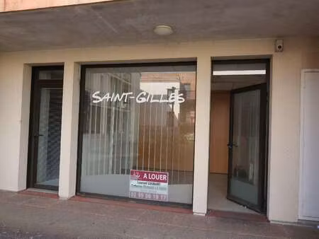 location bureaux et commerces à saint-gilles (35590) : à louer / 47m² saint-gilles