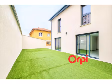 vente maison 6 pièces 142 m² bron (69500)
