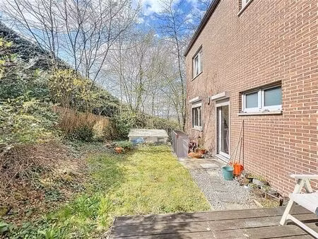 tilff - bel appartement 2ch. avec jardin et garage.