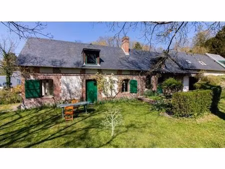 ancienne longère à rénover sur plus de 4 hectares de nature