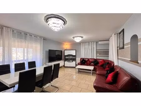 maison avec dépendance