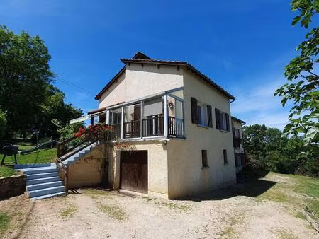 maison familiale avec appartement indépendant sur 2157m2 de terrain