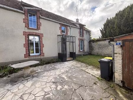 sainte colombe sur seine ensemble deux de maisons avec dépendances terrain proches des...
