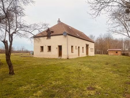 spacieuse maison de campagne avec gîte sur 1 hectare au calme absolu