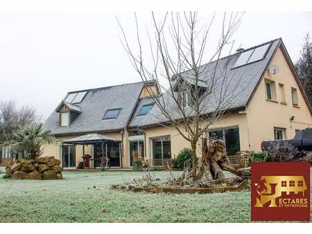 superbe maison rénovée de 10 pieces  confortable et élégante !