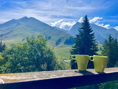 t2 au pied des pistes de ski