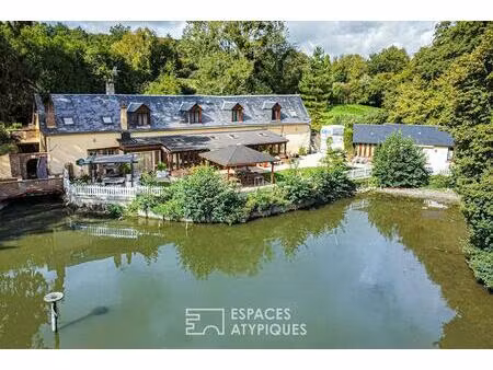moulin rénové avec étangs privés au coeur d'un environnement naturel rare