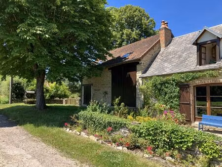 ferme familiale avec deux maisons