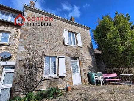 maison de village en pierres