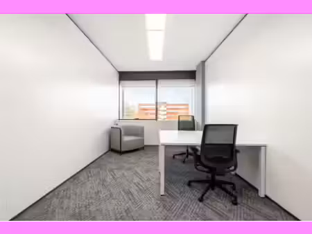 accès tout inclus à des espaces de bureau à regus brecht