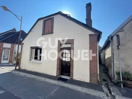 broyes : maison de 4 pièces avec jardin indépendant