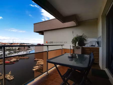 canet plage : t2 vue mer et port avec parking