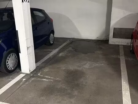 achat parking st pierre des corps 37700