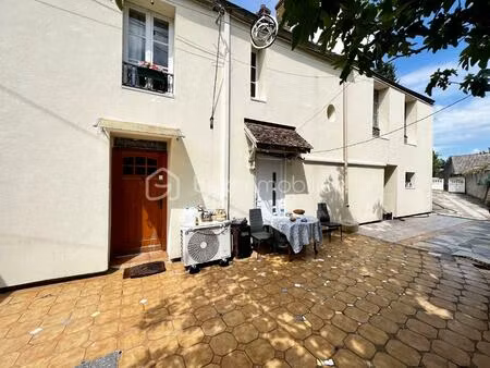 immeuble de 220 m² à mouroux