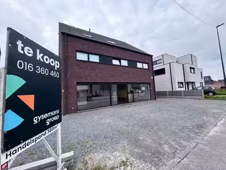 handelspand te koop in het centrum van begijnendijk