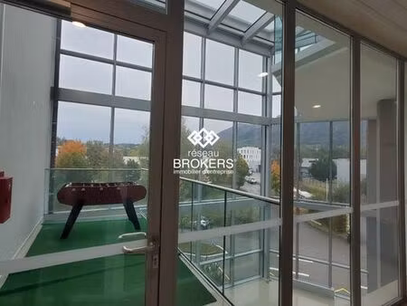 bureau prestigieux de 273 m2 en location - annecy  france