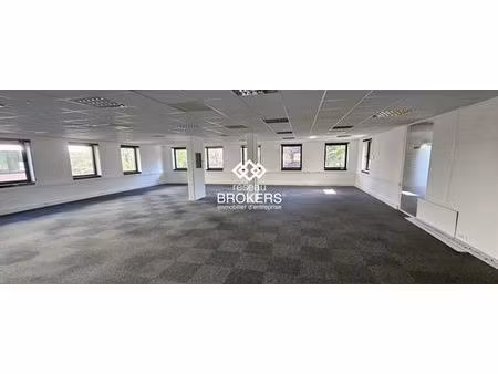 bureau de prestige de 322 m2 en location - le pecq  france