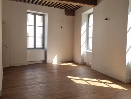 appartement 5 pièces - 104 m²