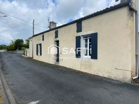 maison de plain-pied rénovée  avec 3 chambres