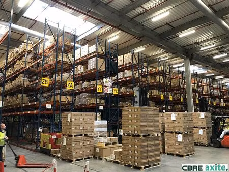 location local d'activités grenoble 9 501 m²