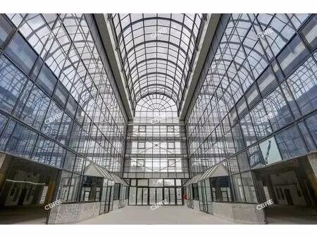 location local d'activités colombes 3 037 m²