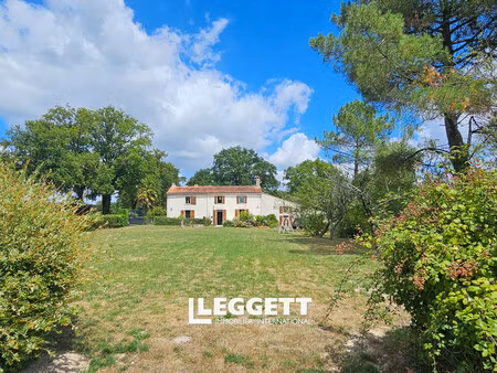 maison 8 pièce(s)  saint-martin-lars-en-sainte-hermine