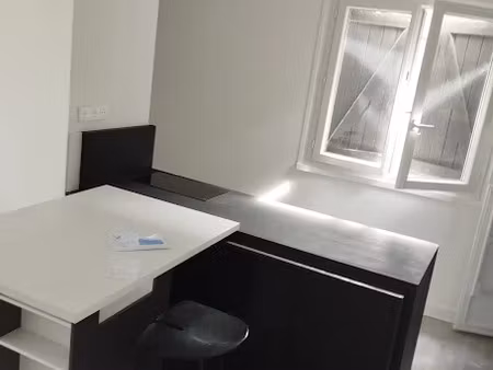 location appartement 2 pièces 44 m² à saint-palais (64120)  500 €