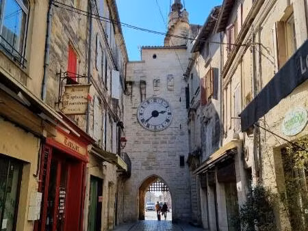 location appartement 3 pièces 53m² sommieres 30250